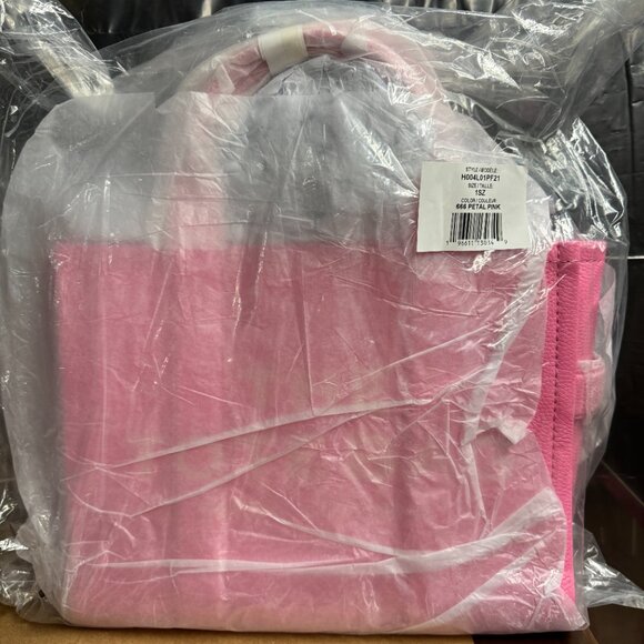 MARC JACOBS The Leather Medium Tote Bag – Petal Pink - Picture 9 of 11